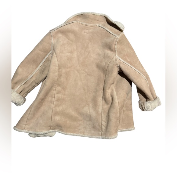 Vintage Women's Gap Tan Shearling Jacket - Picture 2 of 2